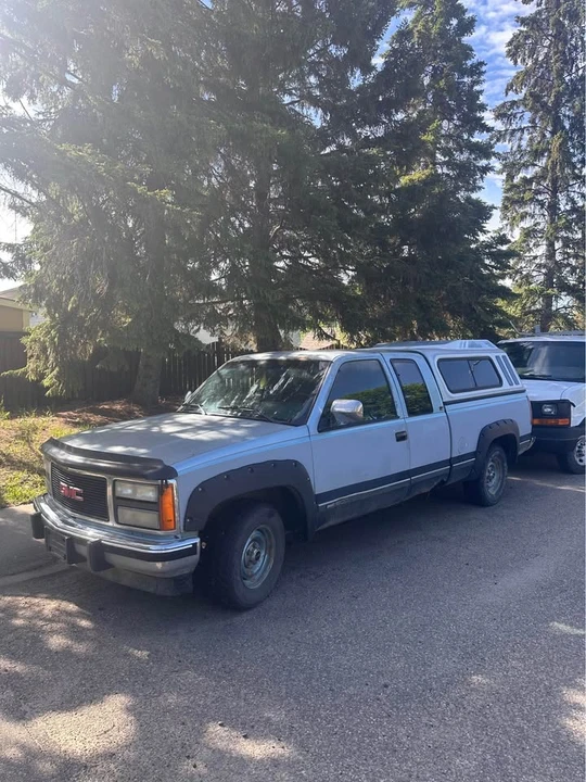 1990 GMC Sierra 1st Gen - Image 11 of 19