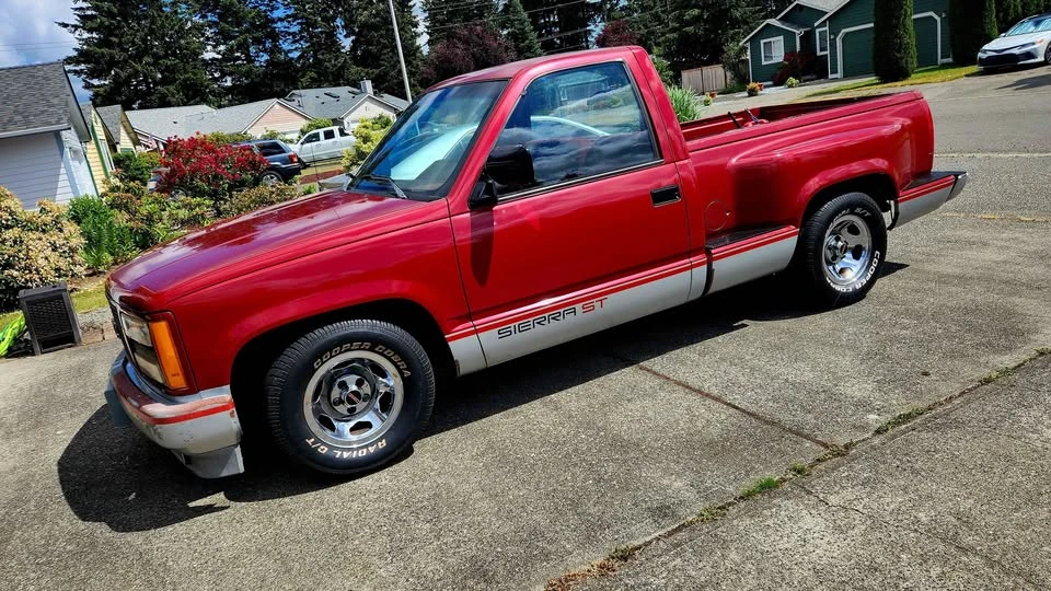 1990 GMC Sierra 1st Gen - Image 2 of 2
