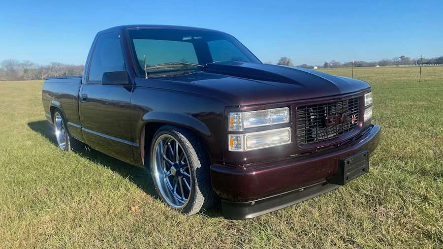 1990 GMC Sierra 1st Gen - Image 4 of 7