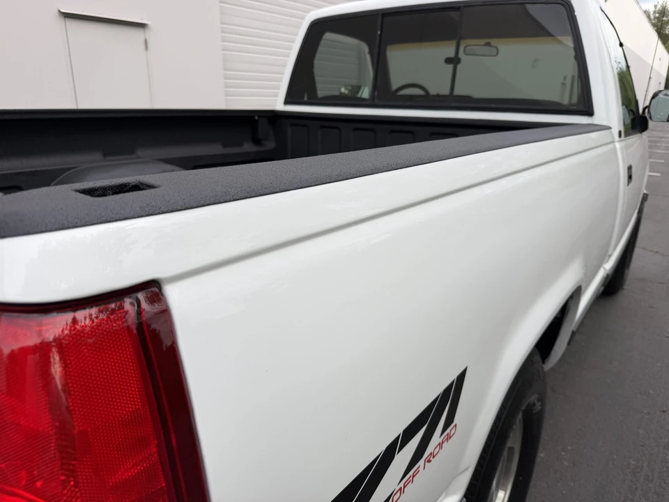 1990 GMC Sierra 1st Gen - Image 23 of 31