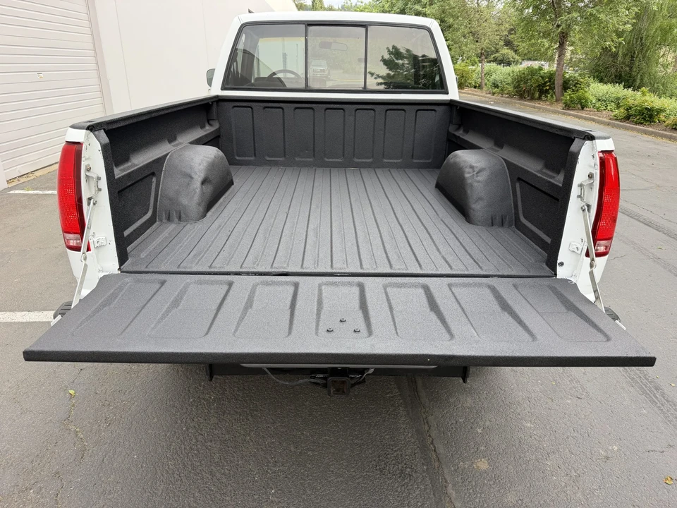 1990 GMC Sierra 1st Gen - Image 29 of 31