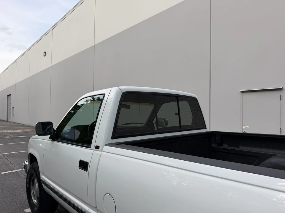 1990 GMC Sierra 1st Gen - Image 17 of 31