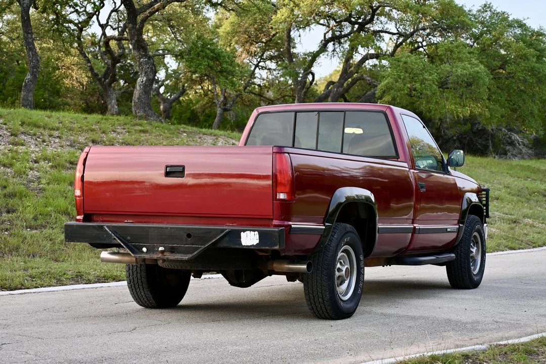 1990 GMC Sierra 1st Gen - Image 10 of 31