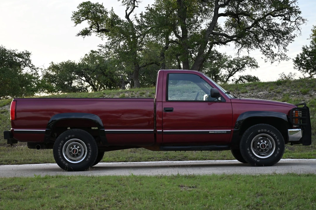 1990 GMC Sierra 1st Gen - Image 11 of 31