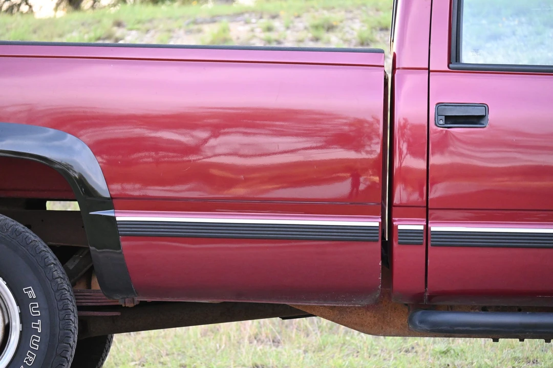 1990 GMC Sierra 1st Gen - Image 18 of 31