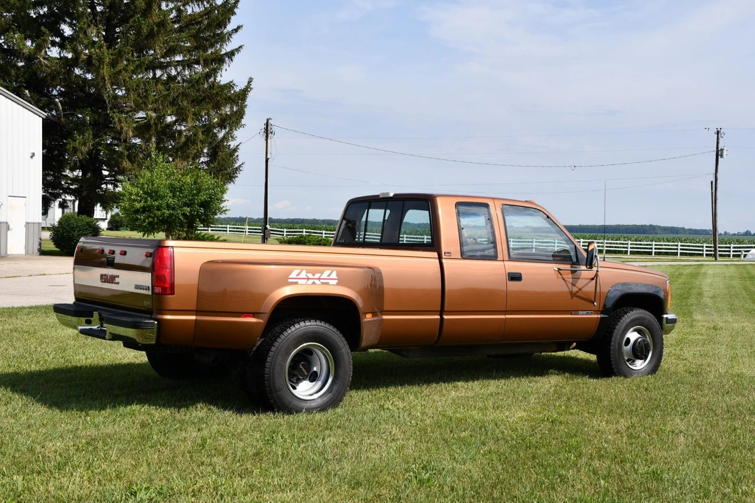 1990 GMC Sierra 1st Gen - Image 11 of 31