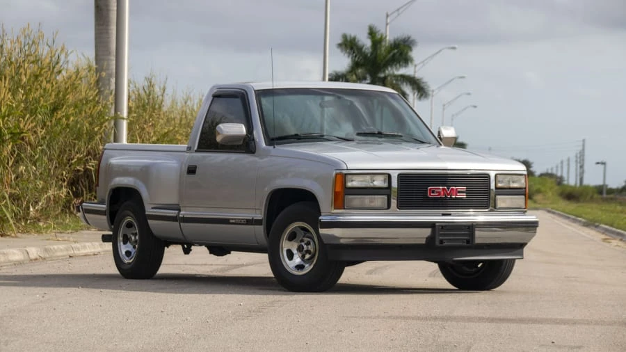 1990 GMC Sierra 1st Gen - Image 7 of 28