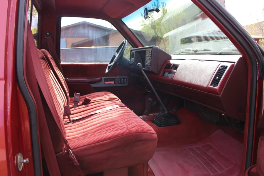 1990 GMC Sierra 1st Gen - Image 4 of 12