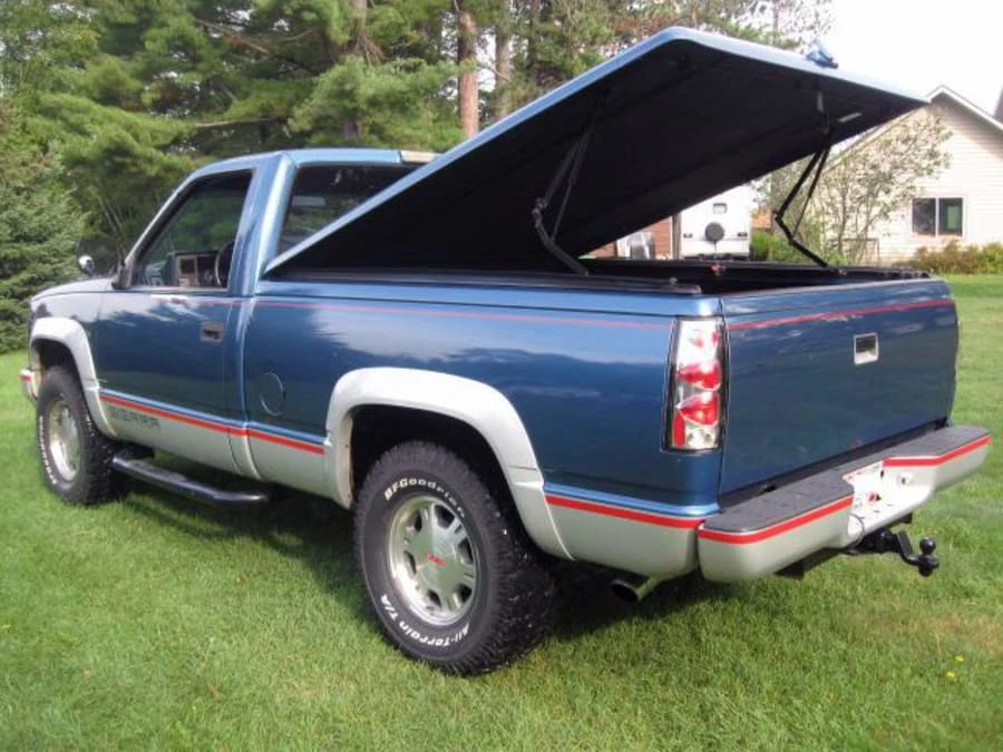 1990 GMC Sierra 1st Gen - Image 2 of 4