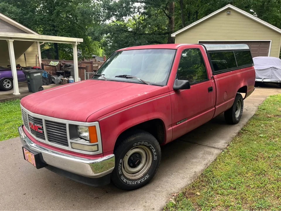1990 GMC Sierra 1st Gen - Image 3 of 15