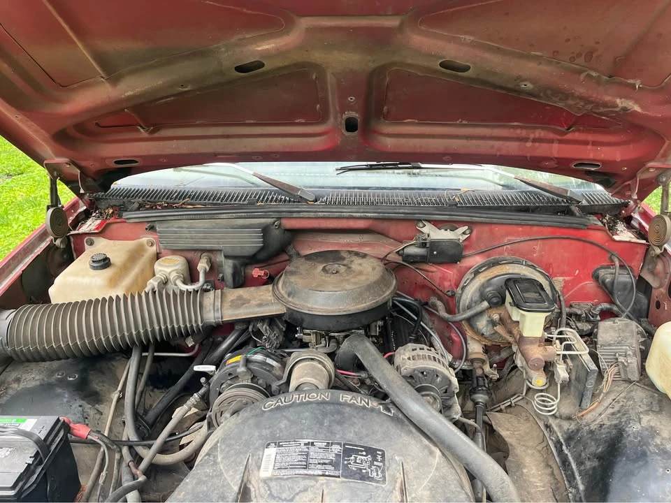1990 GMC Sierra 1st Gen - Image 13 of 15