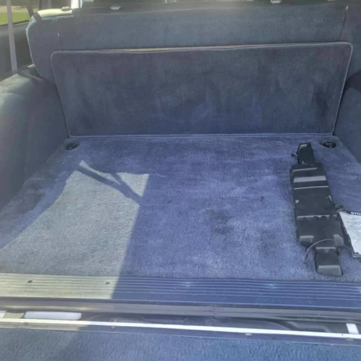 1990 GMC Sierra 1st Gen - Image 6 of 9