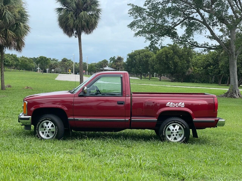 1990 GMC Sierra 1st Gen - Image 8 of 31