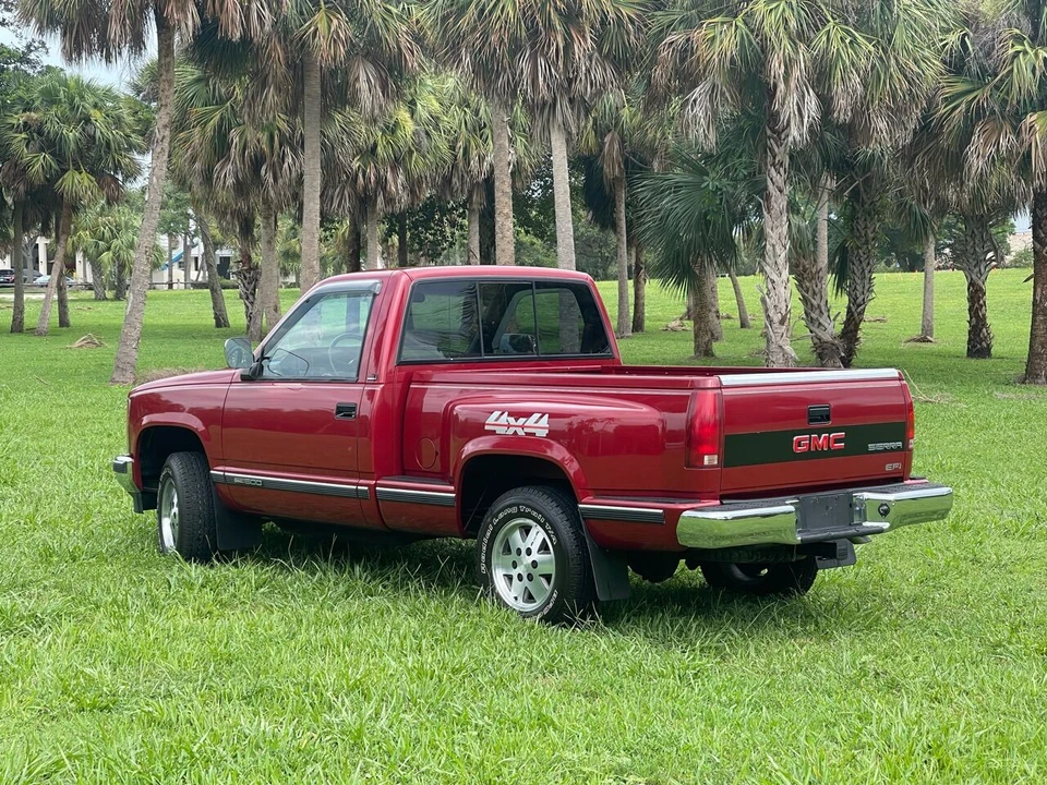 1990 GMC Sierra 1st Gen - Image 11 of 31