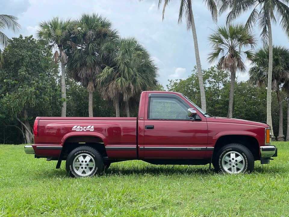 1990 GMC Sierra 1st Gen - Image 21 of 31