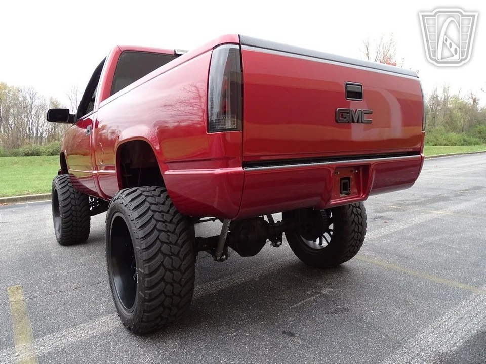 1990 GMC Sierra 1st Gen - Image 11 of 21