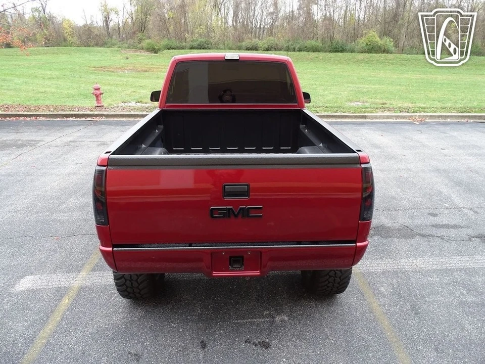 1990 GMC Sierra 1st Gen - Image 13 of 21