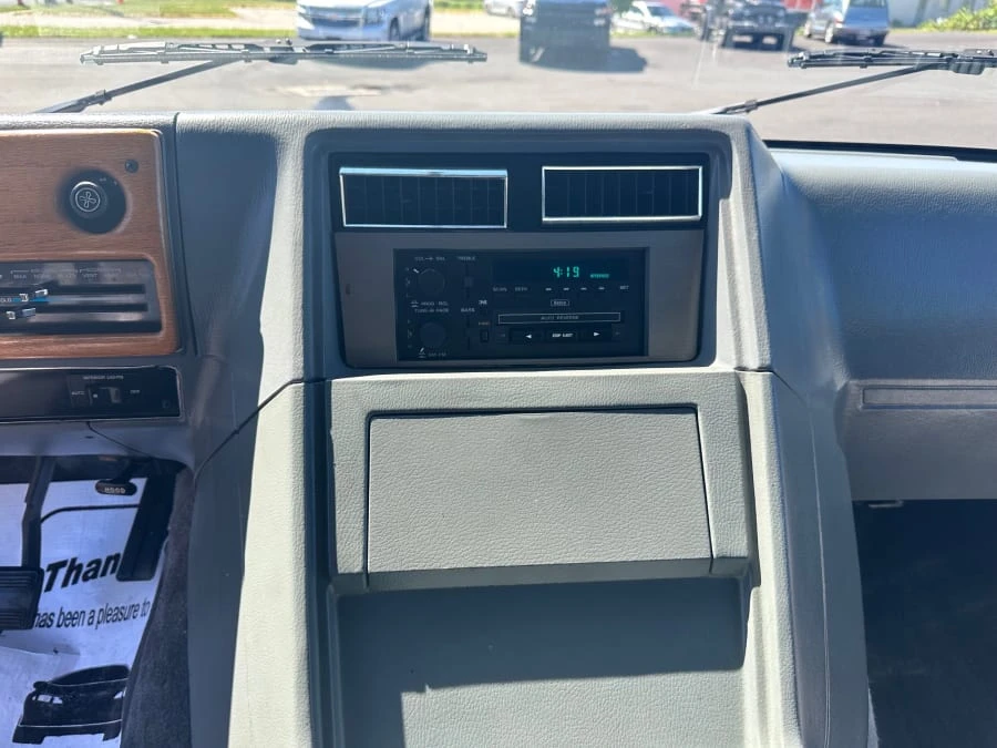 1990 GMC G-series Van - Image 21 of 22