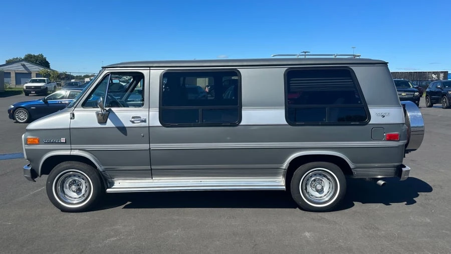 1990 GMC G-series Van - Image 6 of 22