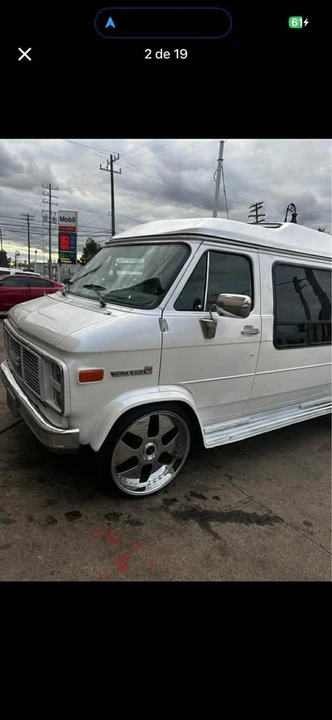 1990 GMC G-series Van - Image 3 of 8