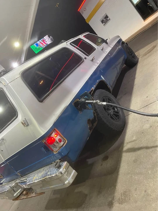 1990 GMC C/K 3rd Gen - Image 2 of 3