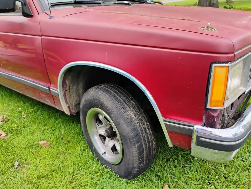 1990 GMC S-15/Sonoma - Image 3 of 8