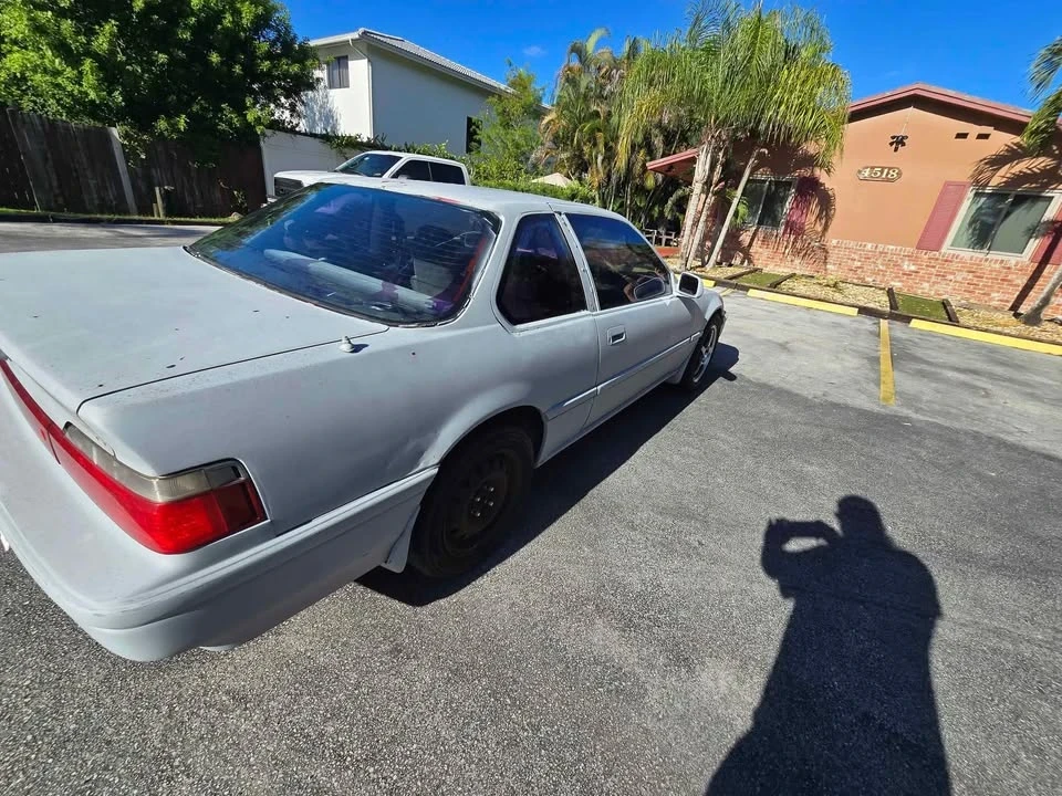 1990 Honda Prelude 3rd Gen - Image 5 of 9