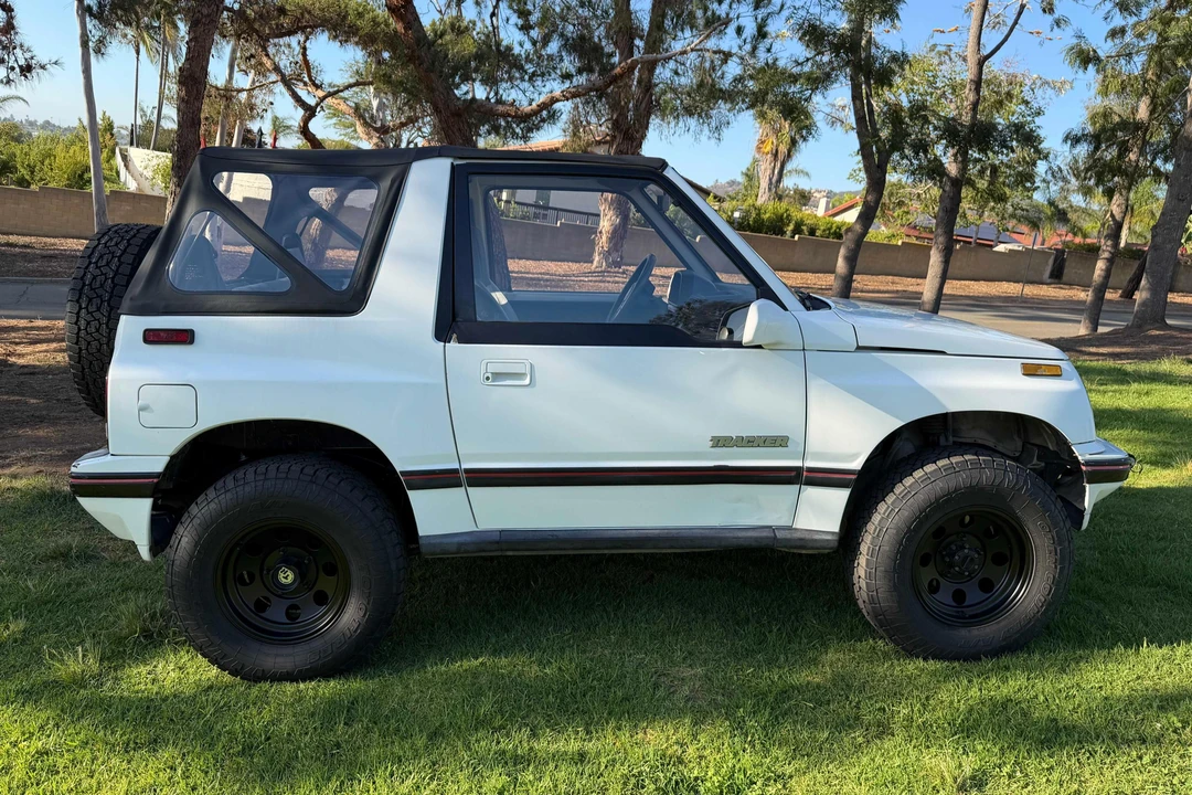 1990 Geo Tracker - Image 3 of 31
