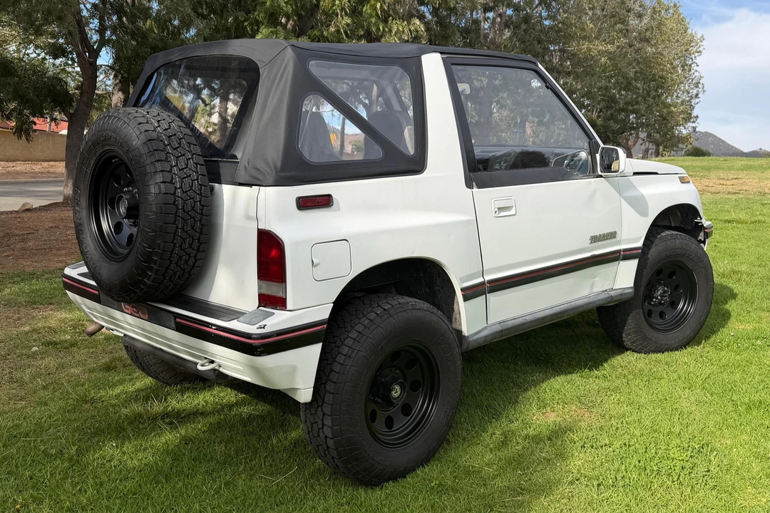 1990 Geo Tracker - Image 4 of 31
