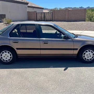 1990 Honda Accord DX Sedan