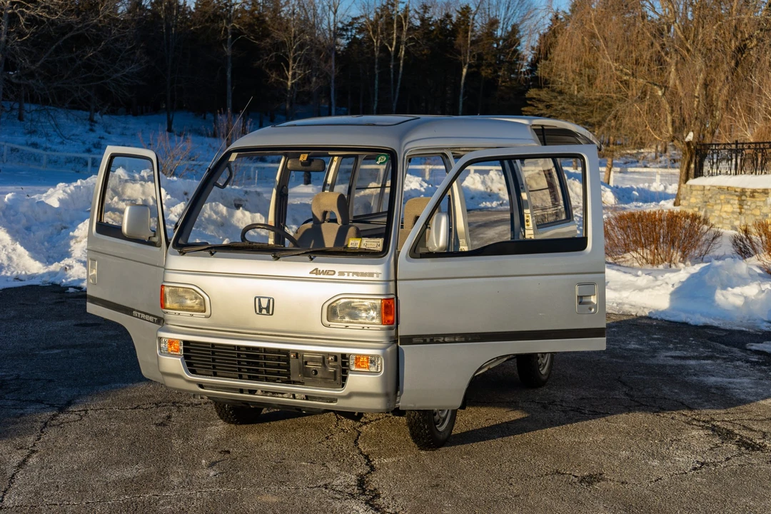 1990 Honda Acty 2nd Gen - Image 18 of 31