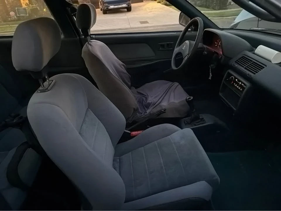 1990 Honda Civic 4th Gen - Image 11 of 16