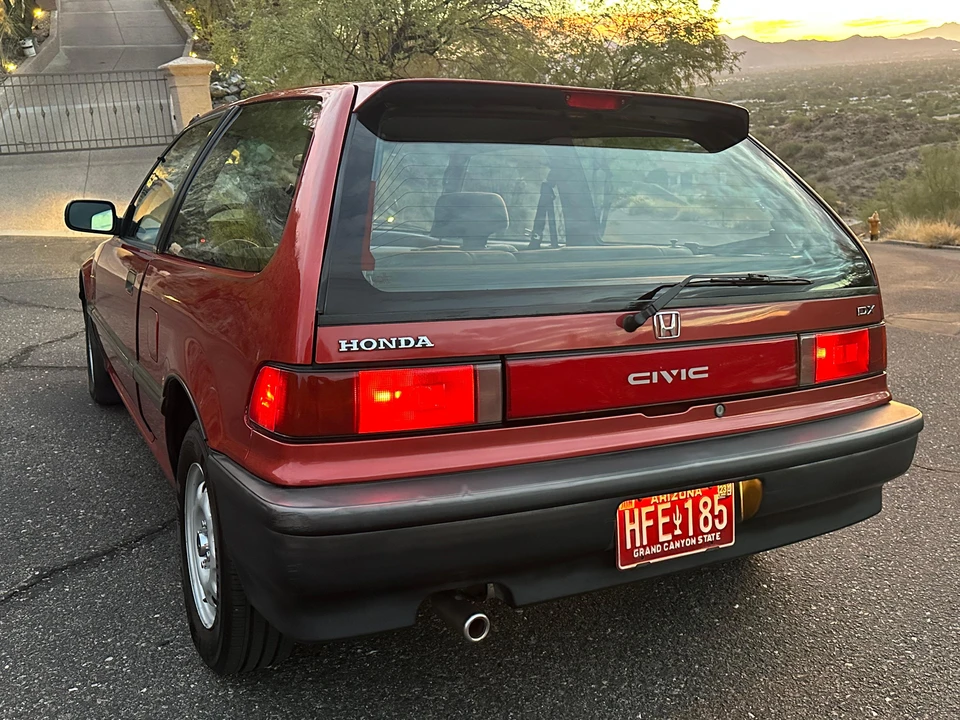 1990 Honda Civic 4th Gen - Image 15 of 31