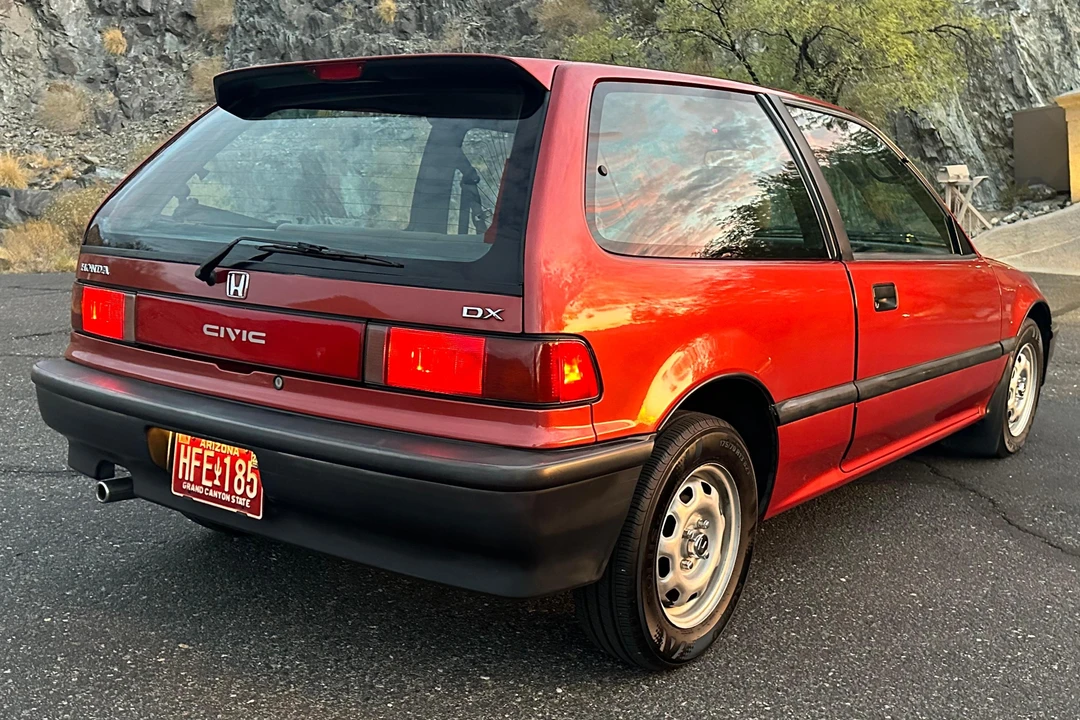 1990 Honda Civic 4th Gen - Image 4 of 31