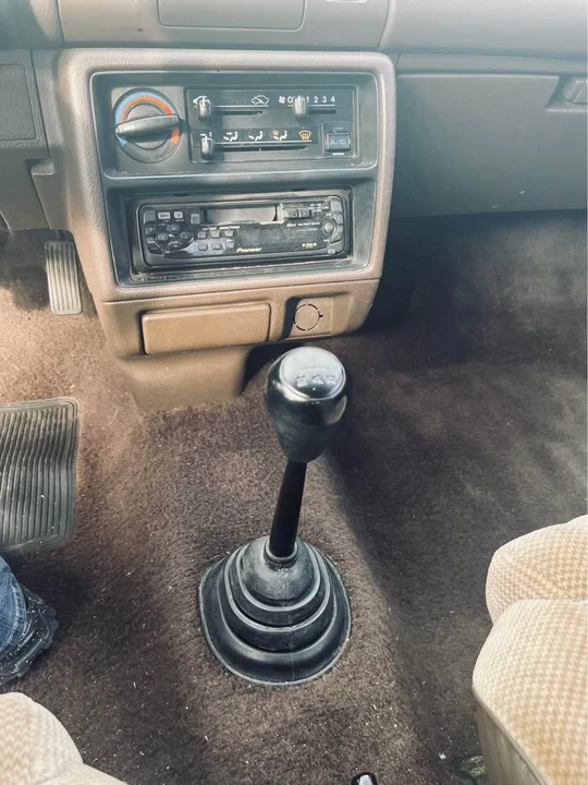 1990 Honda Civic 4th Gen - Image 5 of 9