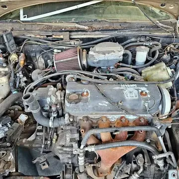Honda D15B2 Engine and 5 Speed Transmission