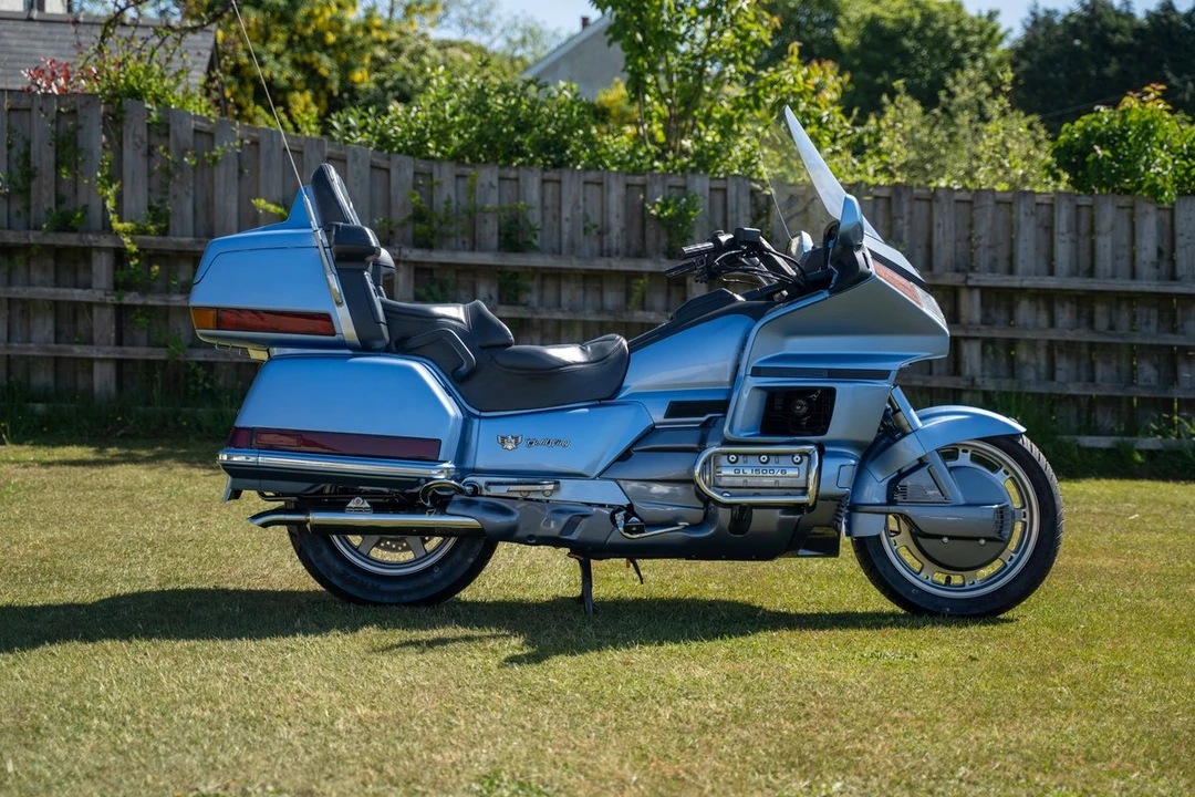 1990 Honda Gold Wing - Image 2 of 30