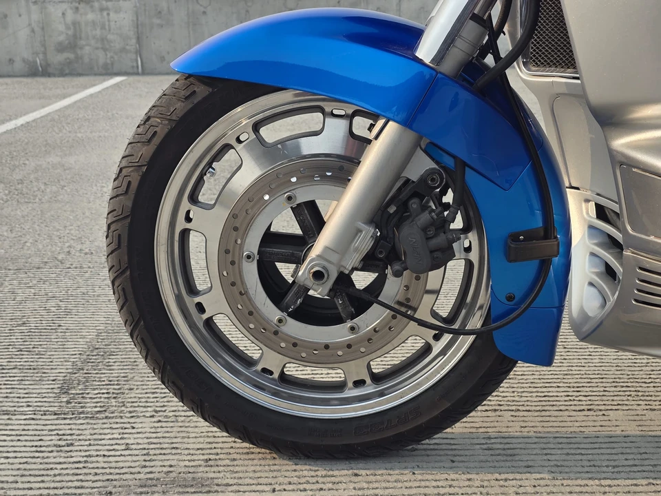 1990 Honda Gold Wing - Image 23 of 31