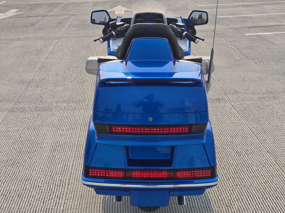 1990 Honda Gold Wing - Image 15 of 31