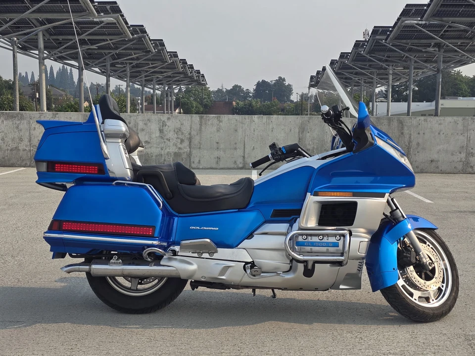 1990 Honda Gold Wing - Image 20 of 31