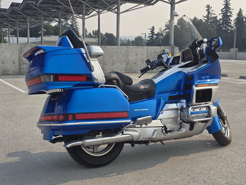 1990 Honda Gold Wing - Image 18 of 31