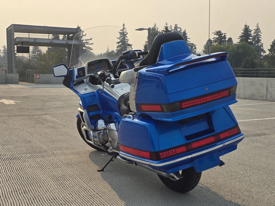 1990 Honda Gold Wing - Image 12 of 31