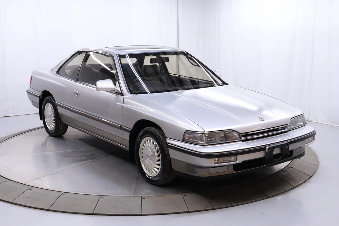 1990 Acura Legend 1st Gen - Image 10 of 30