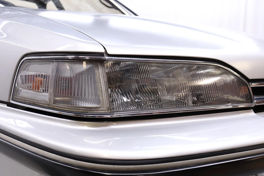 1990 Acura Legend 1st Gen - Image 12 of 30