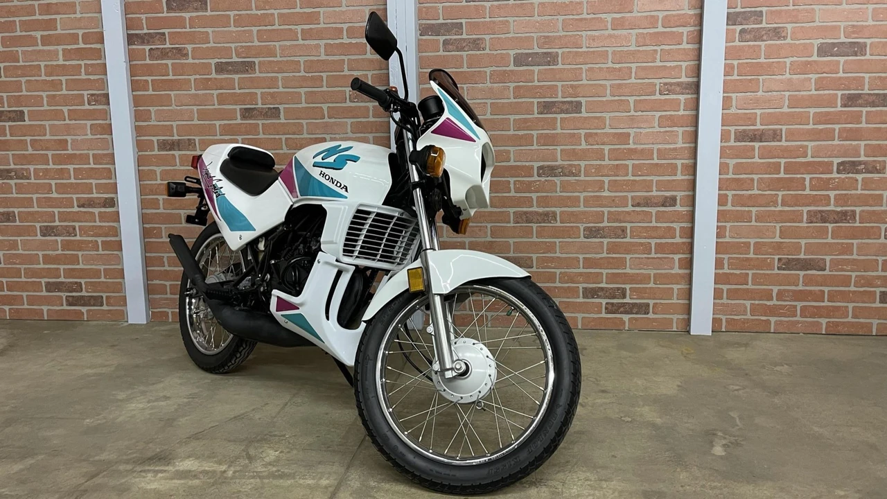 1990 Honda NSR - Image 4 of 31