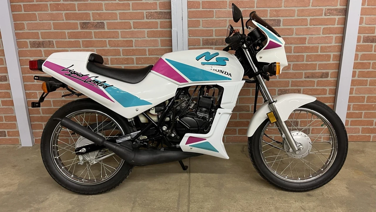 1990 Honda NSR - Image 12 of 31