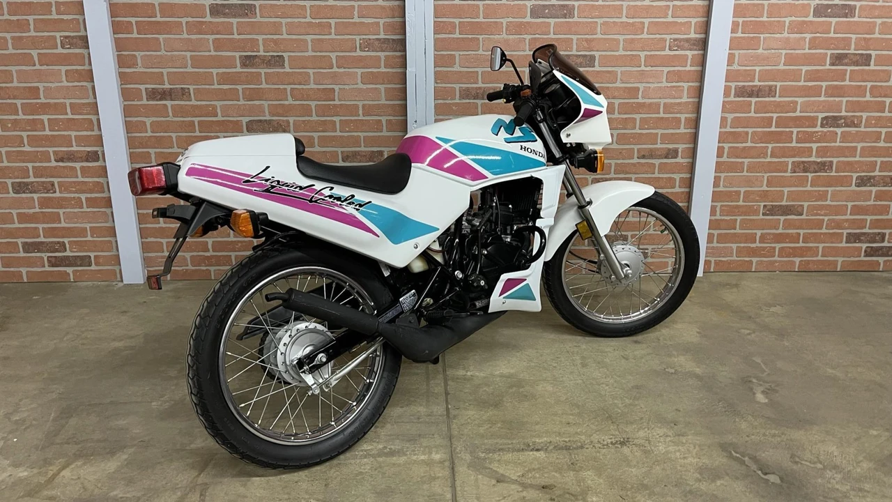 1990 Honda NSR - Image 16 of 31