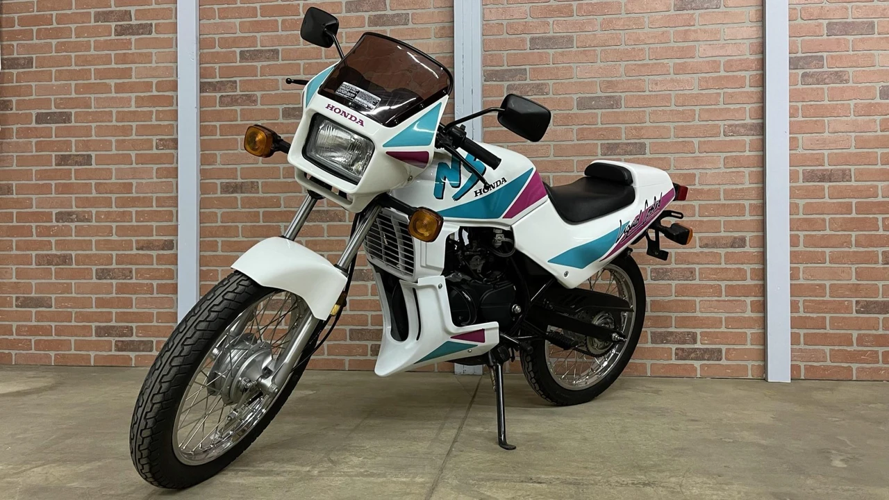 1990 Honda NSR - Image 26 of 31