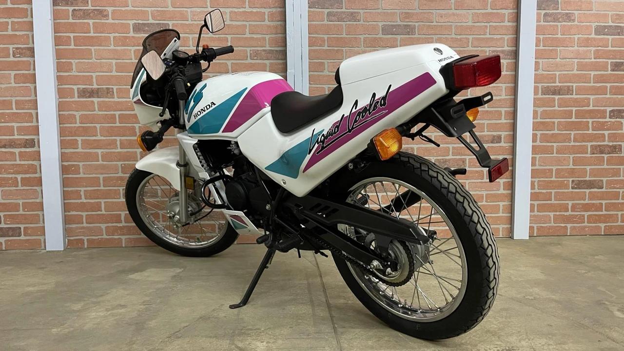 1990 Honda NSR - Image 20 of 31