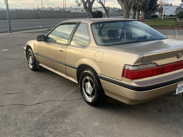 1990 Honda Prelude 3rd Gen - Image 4 of 11
